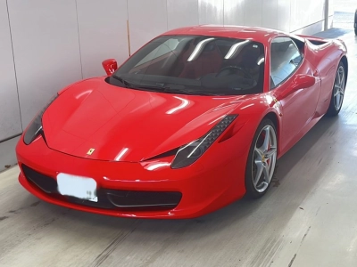 FERRARI 458 ITALIA