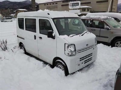 NISSAN NV100 CLIPPER