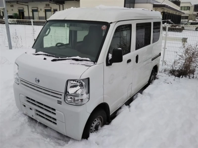NISSAN NV100 CLIPPER