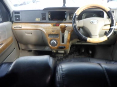 DAIHATSU ATRAI WAGON