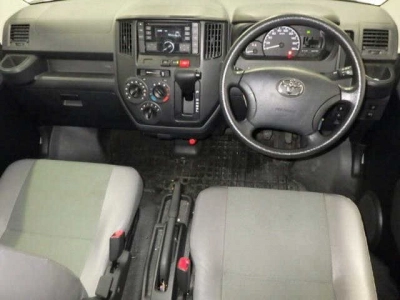TOYOTA TOWN ACE VAN