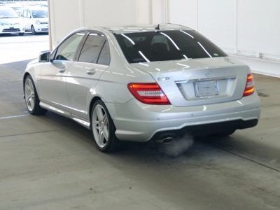 MERCEDES BENZ C CLASS