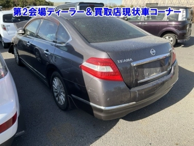 NISSAN TEANA