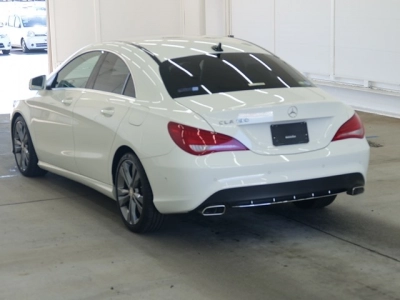 MERCEDES BENZ CLA