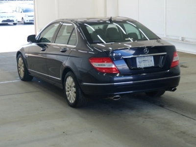 MERCEDES BENZ C CLASS