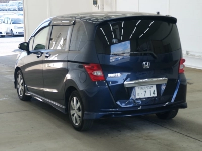 HONDA FREED