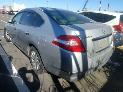 NISSAN TEANA