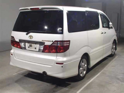 TOYOTA ALPHARD V