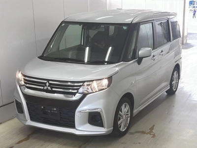 MITSUBISHI DELICA D:2