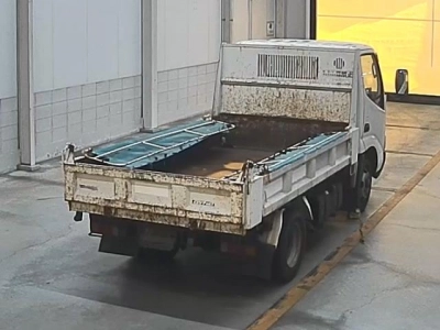 TOYOTA DYNA