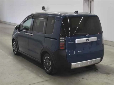 HONDA FREED HYBRID