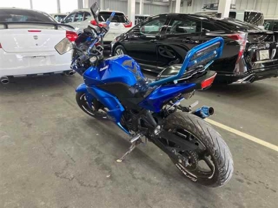 YAMAHA BIKE