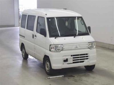 MITSUBISHI MINICAB