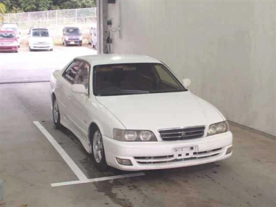 TOYOTA CHASER