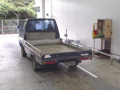 TOYOTA LITE ACE TRUCK