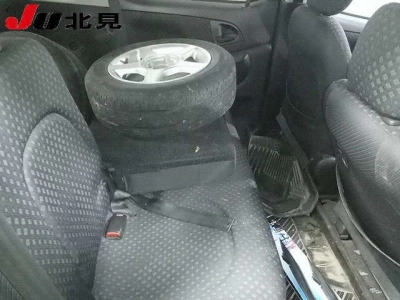 TOYOTA FUN CARGO