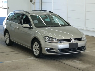 VOLKSWAGEN GOLF VARIANT