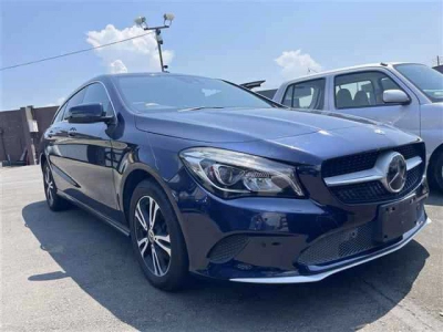 MERCEDES BENZ CLA SHOOTING BRAKE