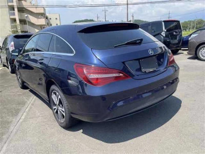 MERCEDES BENZ CLA SHOOTING BRAKE