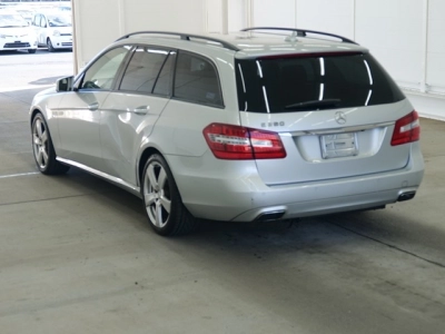 MERCEDES BENZ E CLASS STATION WAGON