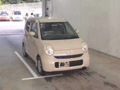 SUZUKI MRWAGON