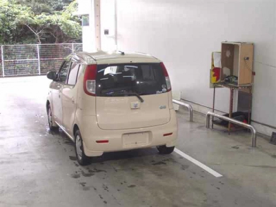 SUZUKI MRWAGON