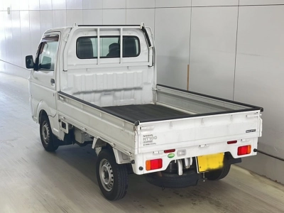 NISSAN NT100 CLIPPER