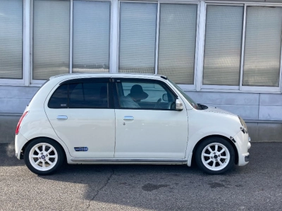 DAIHATSU MIRA GINO