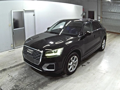 AUDI Q2