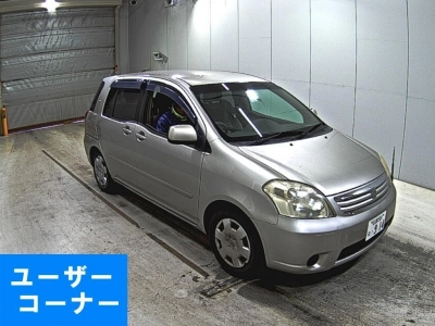 TOYOTA RAUM