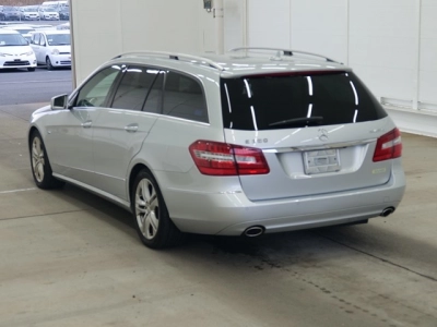 MERCEDES BENZ E CLASS STATION WAGON