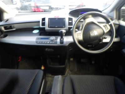HONDA FREED HYBRID