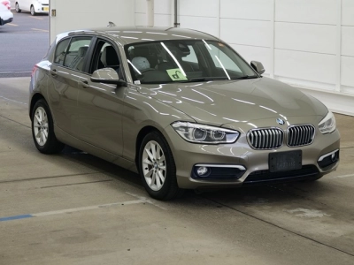 BMW 1 SERIES