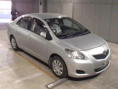 TOYOTA BELTA