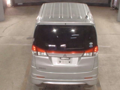 MITSUBISHI DELICA D:2