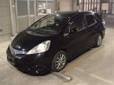HONDA FIT SHUTTLE