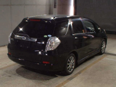 HONDA FIT SHUTTLE
