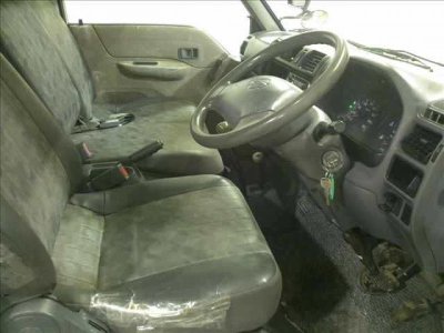 NISSAN VANETTE TRUCK