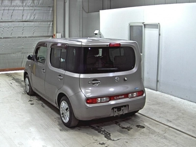 NISSAN CUBE