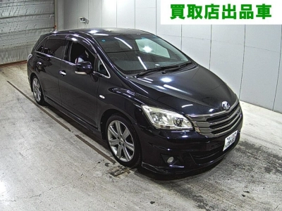 TOYOTA MARK X ZIO