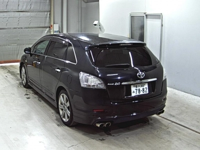 TOYOTA MARK X ZIO