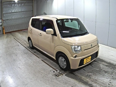 SUZUKI MRWAGON
