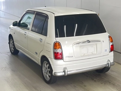 DAIHATSU MIRA GINO