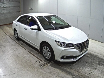TOYOTA PREMIO