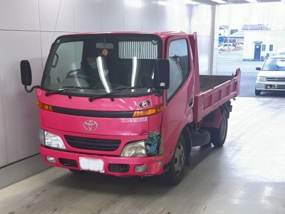 TOYOTA DYNA TRUCK