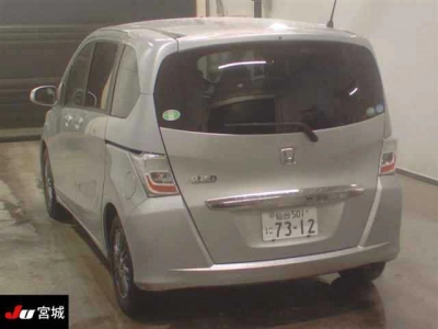 HONDA FREED