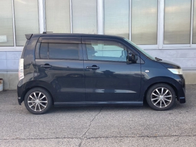 SUZUKI WAGON R STINGRAY