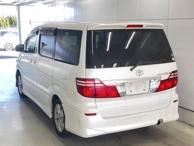 TOYOTA ALPHARD V