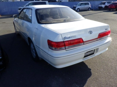 TOYOTA MARK II