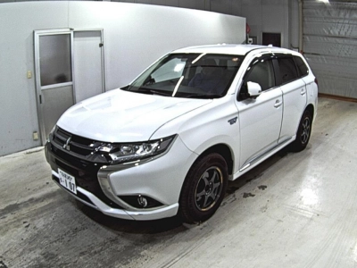 MITSUBISHI OUTLANDER PHEV
